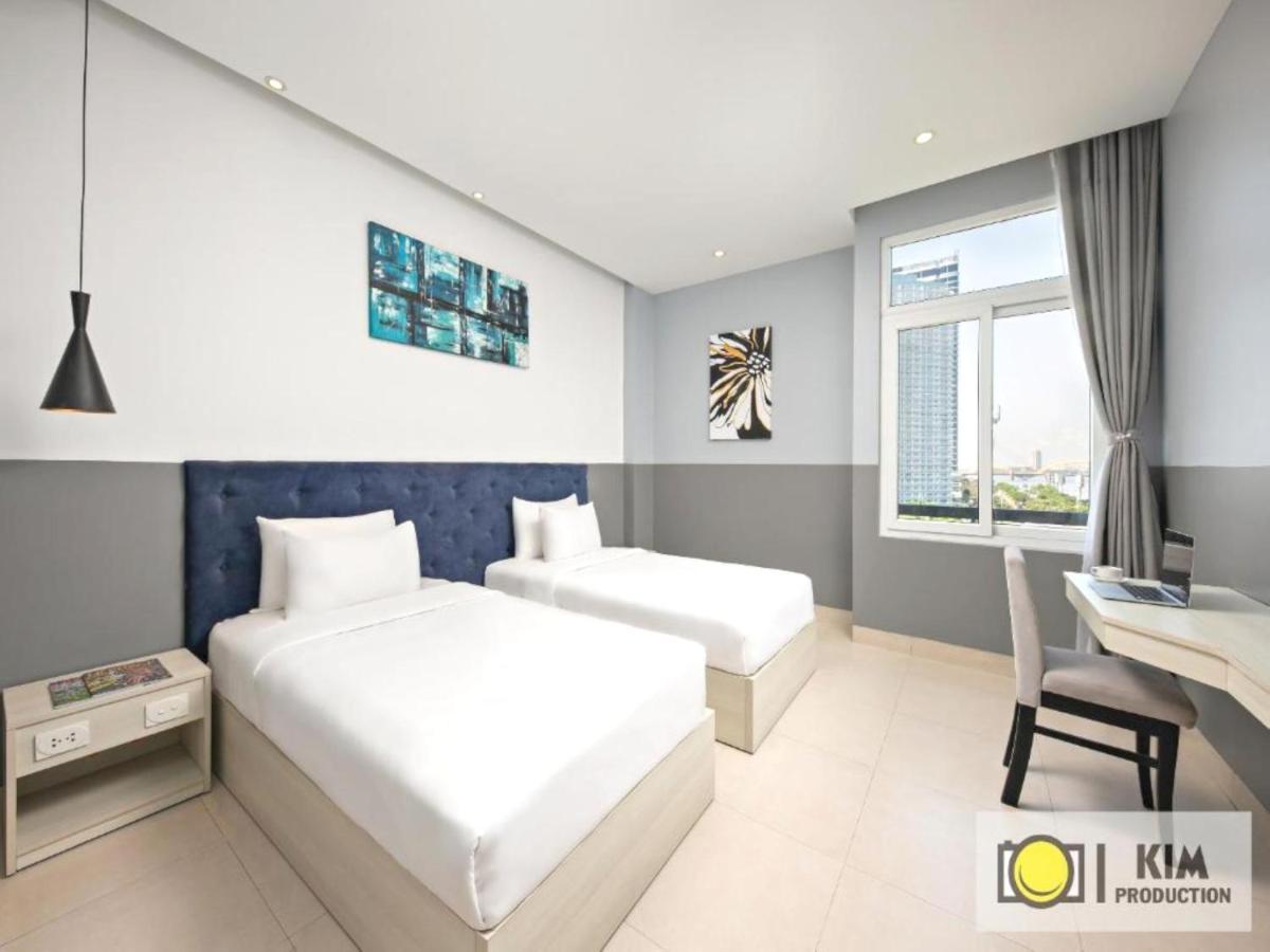 Capital O 1200 Salem Riverside Hotel Da Nang Esterno foto